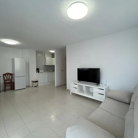 Apartment Piso Playa Locos *